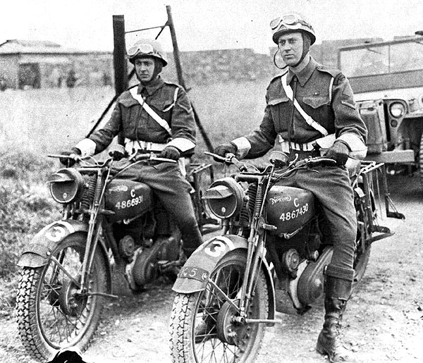 C Pro C M/C Display Team.