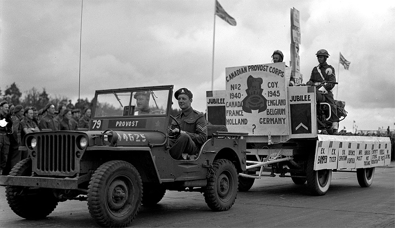 Image of members of the C Pro C-1945.